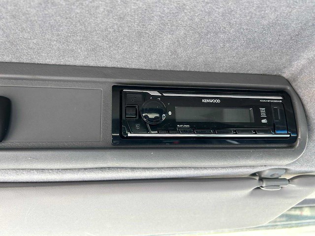 2009 nissan atleon bedrijfswagen opleggertrekker - afbeelding 14 van  23