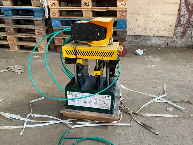 2009 oemme p-20-v rc system meastro th/tr pneumatische aluminium pons machine - afbeelding 9 van  13