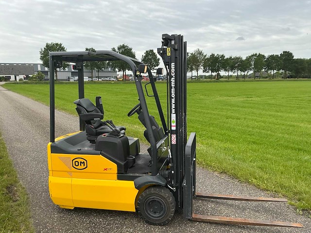 2009 om xe 15 3ac vorkheftruck - afbeelding 6 van  26