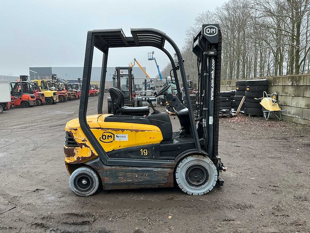 2009 om xe25 vorkheftruck defect - afbeelding 23 van  26