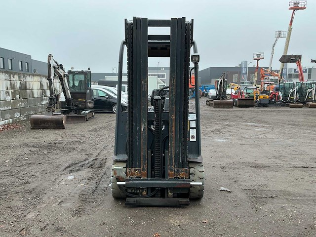 2009 om xe25 vorkheftruck defect - afbeelding 25 van  26