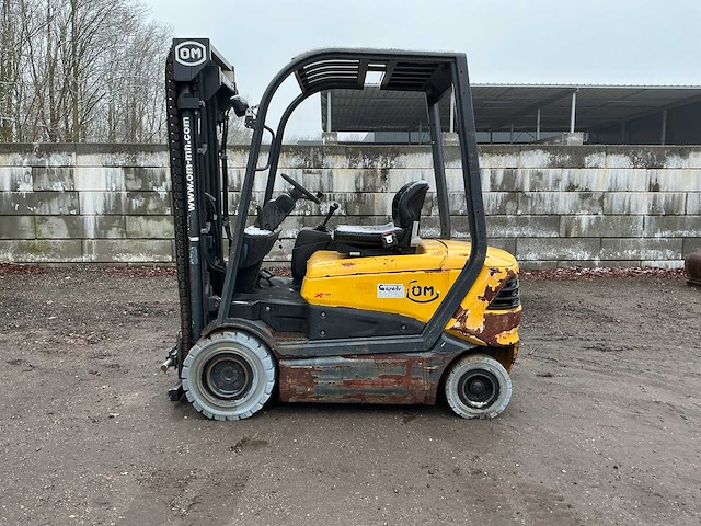 2009 om xe25 vorkheftruck defect - afbeelding 12 van  25