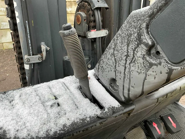 2009 om xe25 vorkheftruck defect - afbeelding 10 van  26