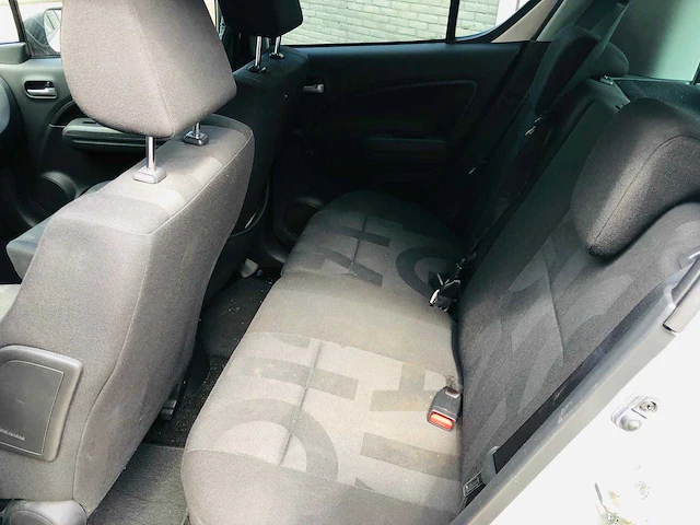 2009 opel agila personenauto - afbeelding 7 van  9