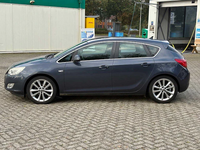 2009 opel astra 1.6 cosmo personenauto - afbeelding 5 van  10