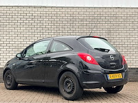 2009 opel corsa 1.4-16v edition personenauto - afbeelding 4 van  9