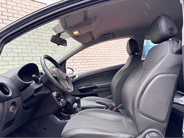 2009 opel corsa 1.4-16v edition personenauto - afbeelding 7 van  9