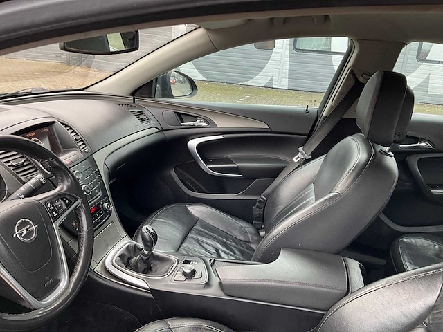 2009 opel insignia 2.0 personenauto 02-jgz-1 - afbeelding 26 van  44
