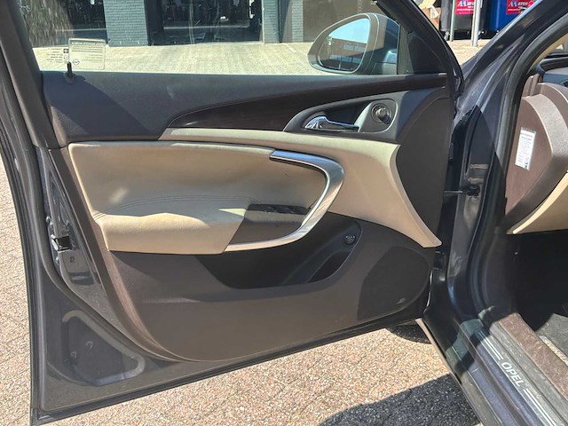 2009 opel insignia sports tourer 2.8 t sport 4x4 personenauto - afbeelding 3 van  38
