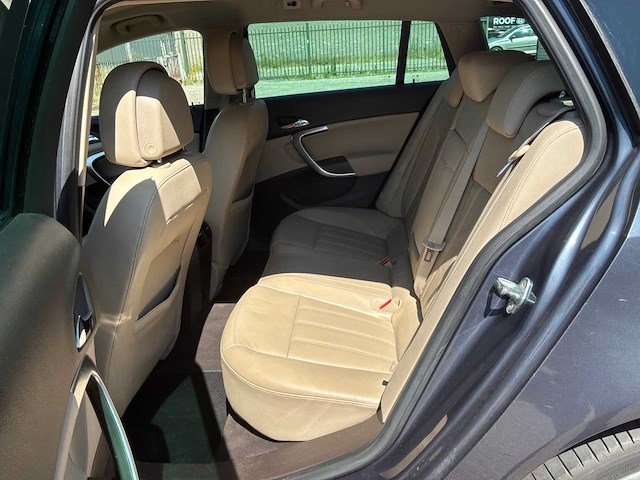 2009 opel insignia sports tourer 2.8 t sport 4x4 personenauto - afbeelding 16 van  38