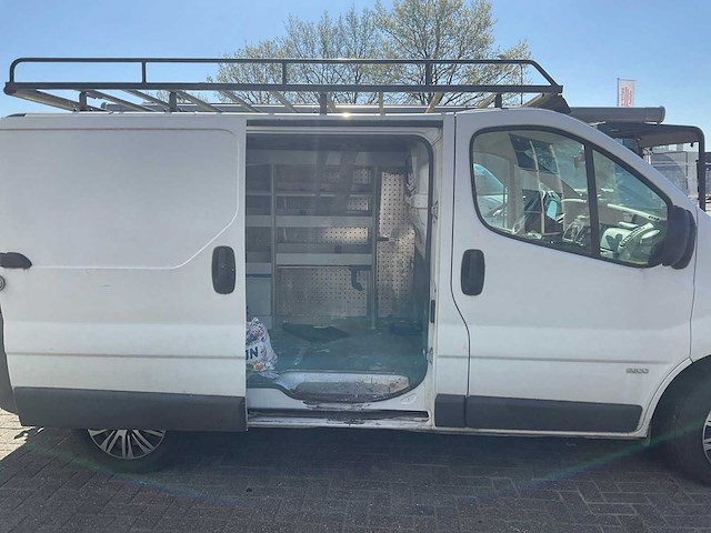2009 opel vivaro 2.5 cdti l1h1 bedrijfswagen - afbeelding 24 van  24