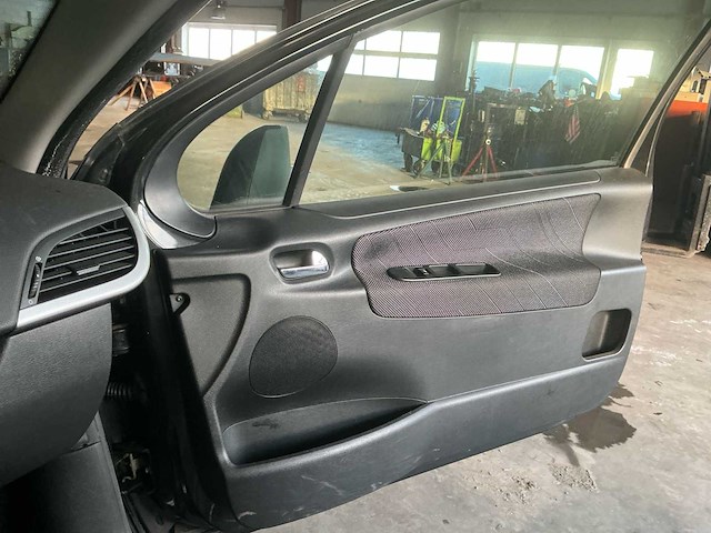 2009 peugeot 207 1.4 vti sublime personenauto - afbeelding 2 van  35