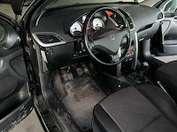 2009 peugeot 207 1.4 vti sublime personenauto - afbeelding 4 van  35