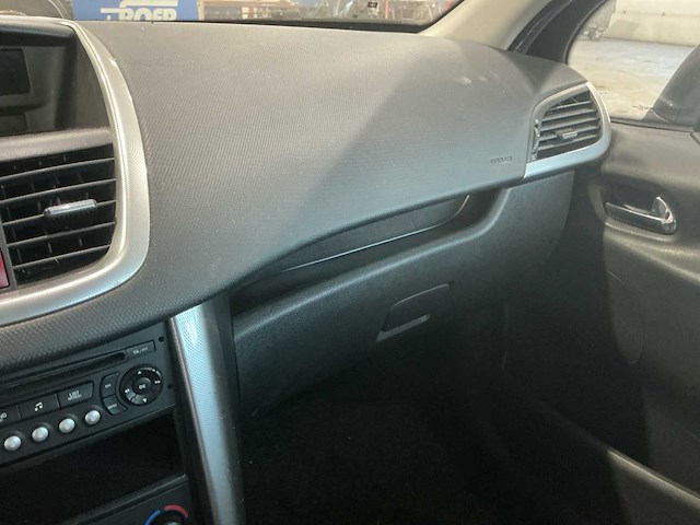 2009 peugeot 207 1.4 vti sublime personenauto - afbeelding 21 van  35