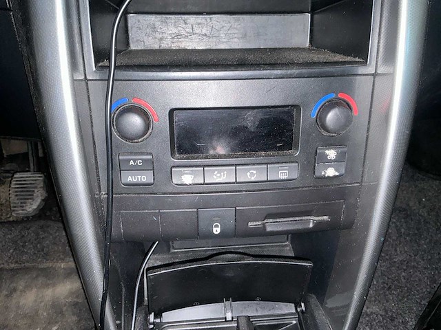 2009 peugeot 207 1.4 vti sublime personenauto - afbeelding 27 van  35