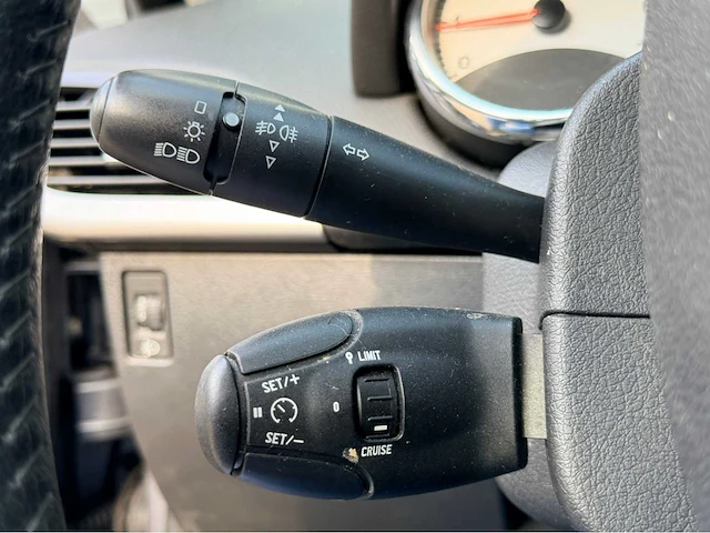 2009 peugeot 207 airco 1.4 vti look personenauto - afbeelding 9 van  9