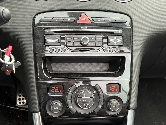 2009 peugeot 308 cc 1.6 premiere personenauto - afbeelding 4 van  15
