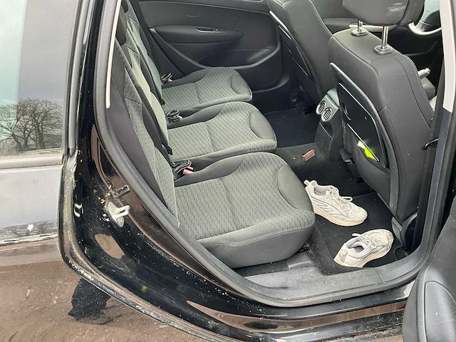 2009 peugeot 308 sw 1.6 thp xt personenauto - afbeelding 17 van  34