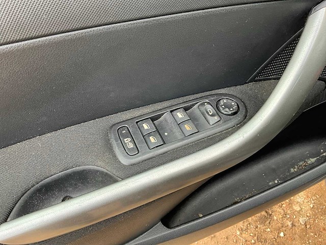 2009 peugeot 308 sw 1.6 thp xt personenauto - afbeelding 31 van  34