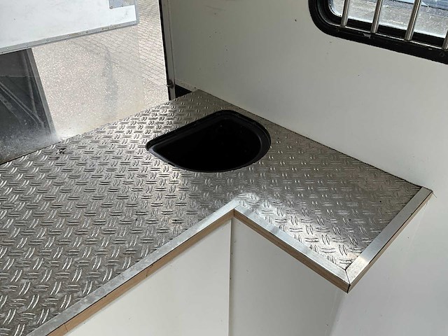 2009 peugeot boxer 435 2.2hdi paardenwagen v-804-nh - afbeelding 25 van  45