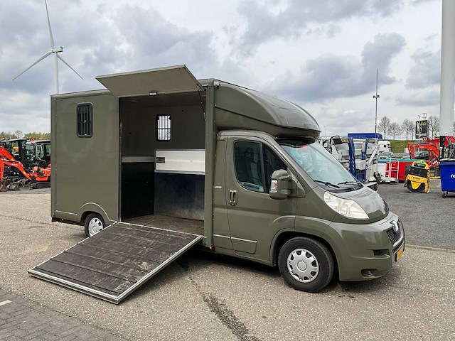 2009 peugeot boxer 435 2.2hdi paardenwagen v-804-nh - afbeelding 2 van  45