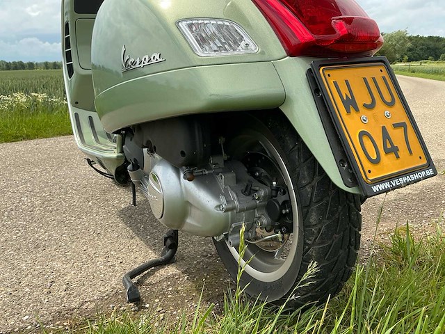 2009 piaggio gtv250ie vespa motorfiets - afbeelding 15 van  33