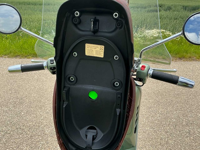 2009 piaggio gtv250ie vespa motorfiets - afbeelding 19 van  33