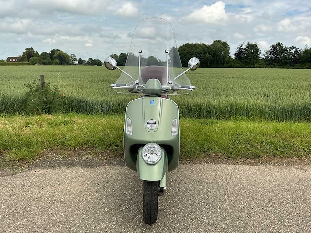 2009 piaggio gtv250ie vespa motorfiets - afbeelding 12 van  33