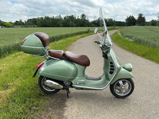 2009 piaggio gtv250ie vespa motorfiets - afbeelding 28 van  33