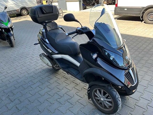 2009 piaggio mp3 lt 250 ie motorfiets - afbeelding 10 van  15