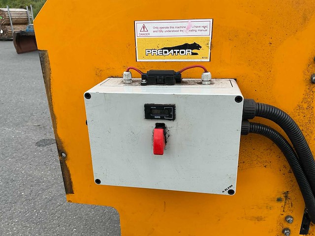 2009 predator p50r stobbenfrees - afbeelding 20 van  33