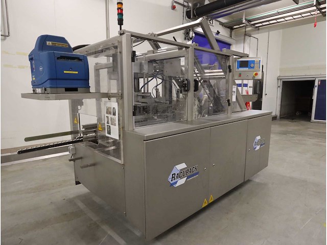 2009 racupack catamaran iii casepacker - afbeelding 3 van  10