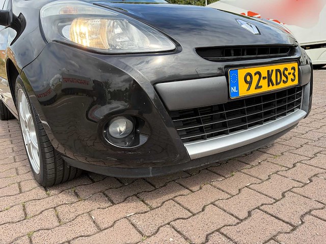 2009 renault clio estate 1.2 tce dynamique personenauto - afbeelding 6 van  97