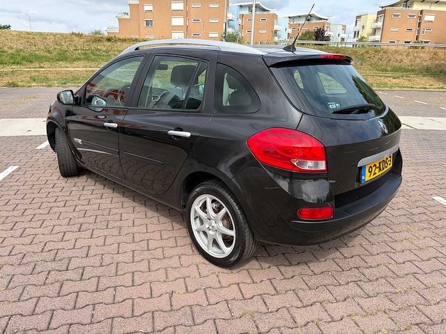 2009 renault clio estate 1.2 tce dynamique personenauto - afbeelding 23 van  97