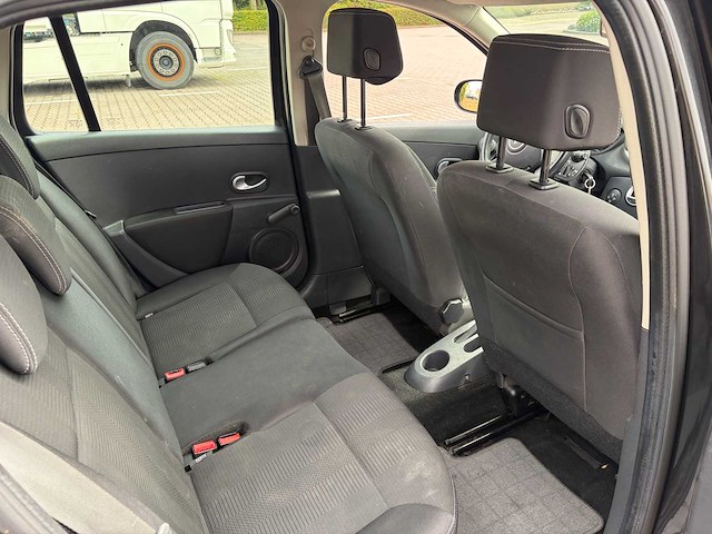 2009 renault clio estate 1.2 tce dynamique personenauto - afbeelding 73 van  97