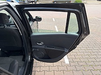 2009 renault clio estate 1.2 tce dynamique personenauto - afbeelding 74 van  97
