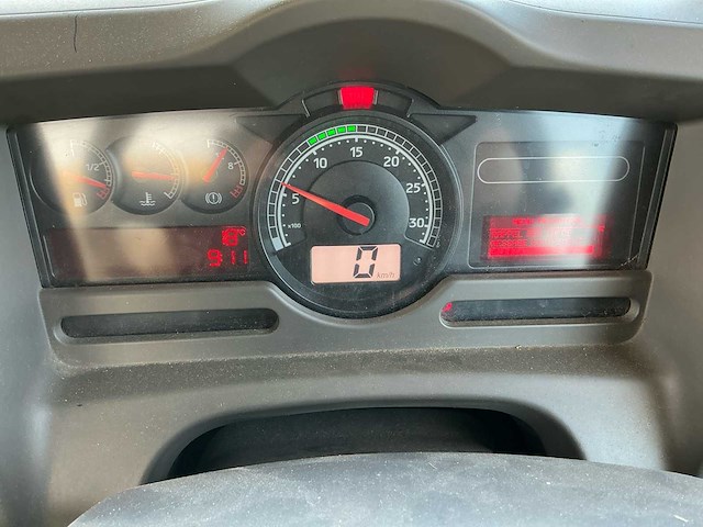 2009 renault kerax 34bpa2 vrachtwagen - afbeelding 53 van  71
