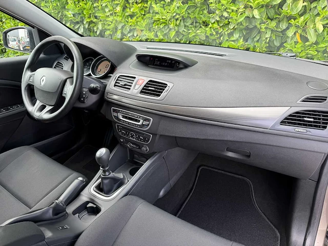 2009 renault mégane 1.4 tce expression personenauto - afbeelding 20 van  21