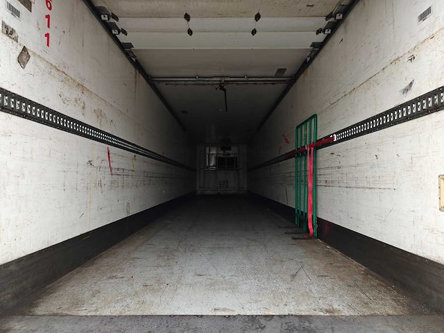 2009 renders roc 12.18 na koel-/vries trailer - afbeelding 5 van  34