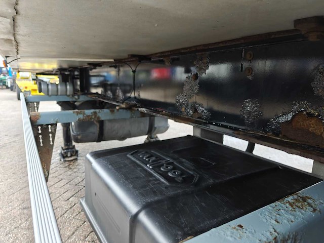 2009 renders roc 12.18 na koel-/vries trailer - afbeelding 16 van  34