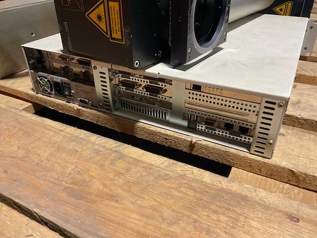 2009 rofin powerline f20 industriële 20 w fiberlaser - afbeelding 3 van  3