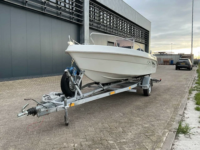 2009 saver 495open tc consoleboot - afbeelding 1 van  20