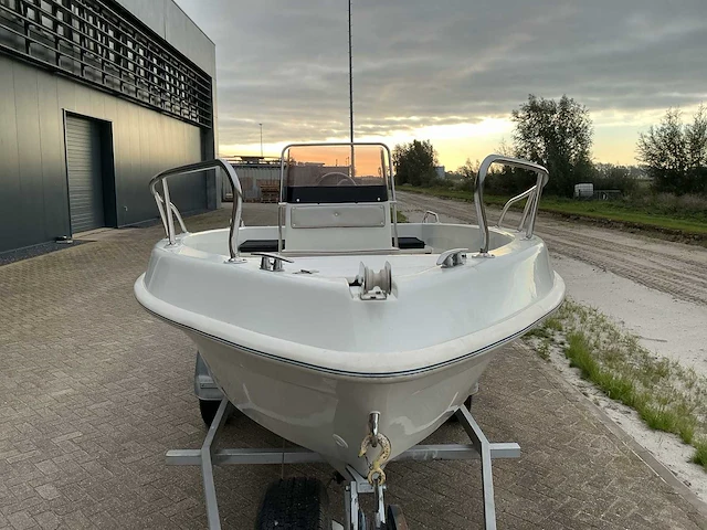 2009 saver 495open tc consoleboot - afbeelding 18 van  20