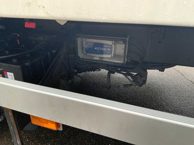 2009 scania p320db4x2hna bedrijfswagen - afbeelding 15 van  23