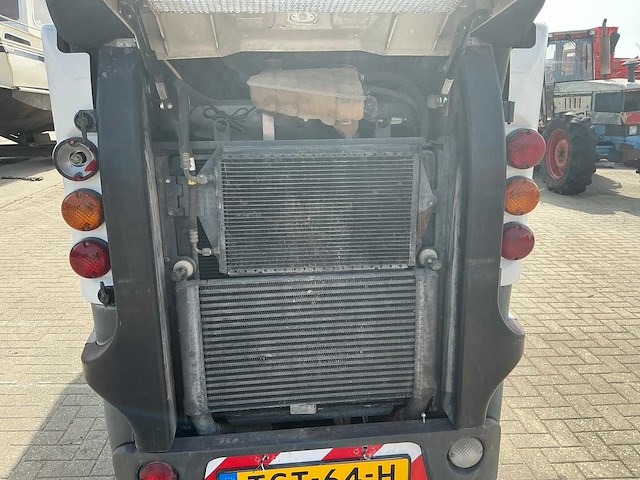 2009 schmidt compact 200+ straatveegmachine - afbeelding 16 van  17