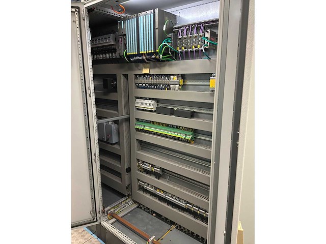 2009 sidrabe pecvd rol-naar-rol vacuümdeponeringslijn - afbeelding 29 van  49