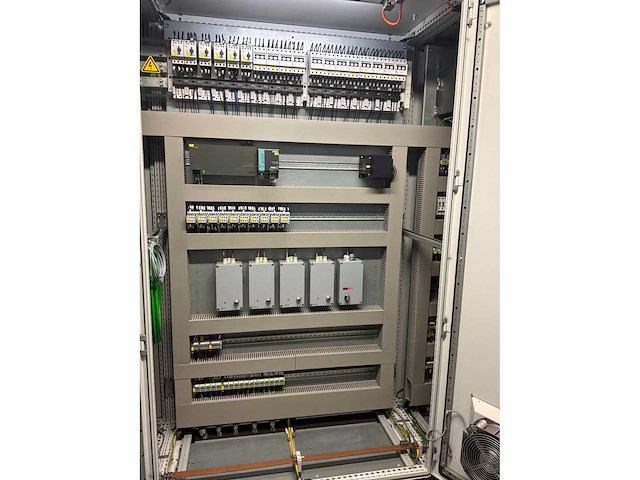 2009 sidrabe pecvd rol-naar-rol vacuümdeponeringslijn - afbeelding 29 van  52