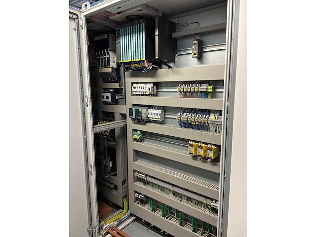 2009 sidrabe pecvd rol-naar-rol vacuümdeponeringslijn - afbeelding 33 van  52