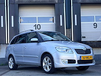 2009 skoda fabia combi 55458km nap! 1.4-16v sport personenauto - afbeelding 10 van  15