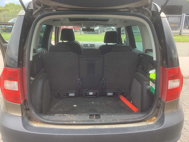 2009 skoda yeti 1.8 tsi elegance4x4 personenauto - afbeelding 2 van  17